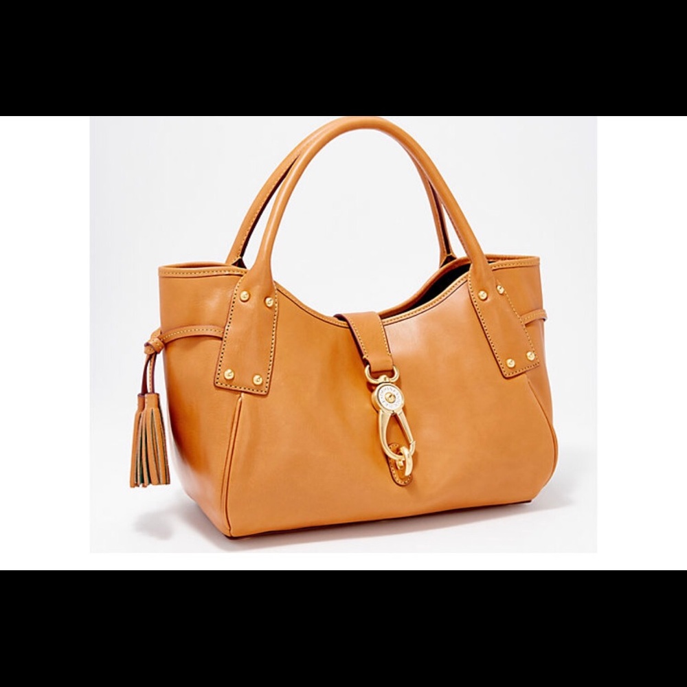 🌼🌼Dooney & Bourke🌼🌼